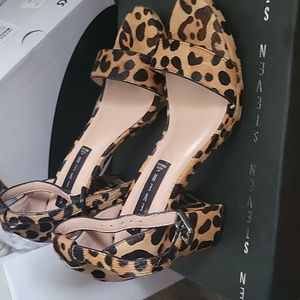 Leopard heels